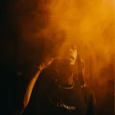 Posłuchaj wykonawcy Dominique, obejrzyj teledyski, przeczytaj biografię, zobacz daty tras koncertowych i nie tylko!