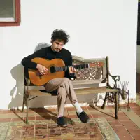 收听 undefined、观看音乐视频、阅读小传、查看巡演日期等 ！