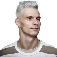 Escucha a undefined, mira videos musicales, lee su biografía, consulta las fechas de las gira y más.