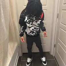 Poslechněte si interpreta YBK Draco, sledujte hudební videa, přečtěte si životopis, podívejte se na data turné a další informace.