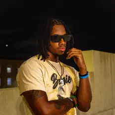 Ouça King Bambi, assista a videoclipes, leia a biografia, veja as datas das turnês e mais!