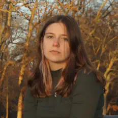 Julia Williams을(를) 듣고, 뮤직 비디오를 보고, 약력을 읽고, 투어 일정 등을 확인하세요!