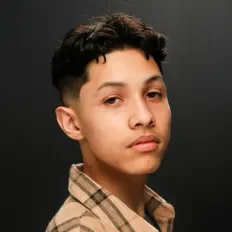 Zaya Beatz सुनें, म्यूज़िक वीडियो देखें, बायो पढ़ें, दौरे की तारीखें और बहुत कुछ देखें!