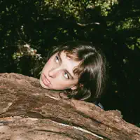 Luister naar undefined, bekijk muziekvideo's, lees de bio, bekijk de tourdata, en meer!