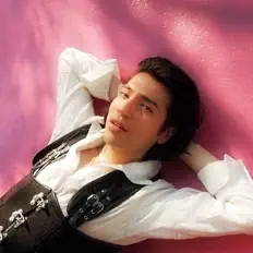 收听 Oliver Aron、观看音乐视频、阅读小传、查看巡演日期等 ！