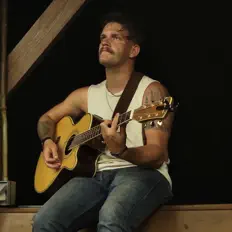 Ouve Masonn Hayslip, vê vídeos de música, lê a biografia, vê as datas da digressão e muito mais!