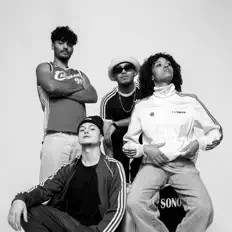 Poslechněte si interpreta Naphasso, sledujte hudební videa, přečtěte si životopis, podívejte se na data turné a další informace.