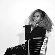 Tylynnを聴いたり、ミュージックビデオを鑑賞したり、経歴やツアー日程などを確認したりしましょう！
