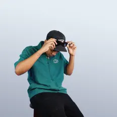 收听 Allon、观看音乐视频、阅读小传、查看巡演日期等 ！