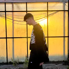 Écoutez MarkWayne, regardez des vidéoclips, lisez la biographie, consultez les dates de tournée et plus encore !