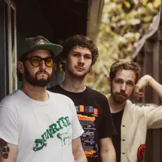 Écoutez Coyote Theory, regardez des vidéoclips, lisez la biographie, consultez les dates de tournée et plus encore !