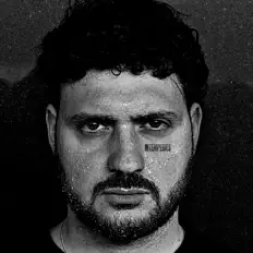 Ascolta Mac Seamus, guarda video musicali, leggi la biografia, vedi le date del tour & altro!