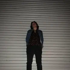 收听 Seth Laurent、观看音乐视频、阅读小传、查看巡演日期等 ！