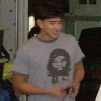 Luister naar undefined, bekijk muziekvideo's, lees de bio, bekijk de tourdata, en meer!