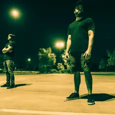 Sin Seer सुनें, म्यूज़िक वीडियो देखें, बायो पढ़ें, दौरे की तारीखें और बहुत कुछ देखें!