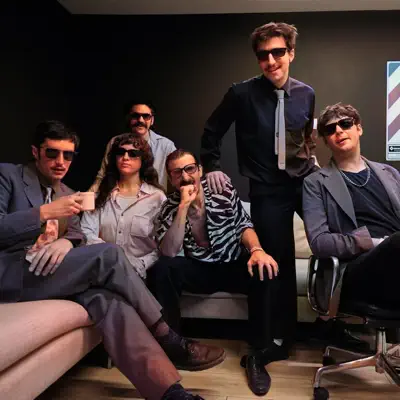 Listen to Fonso, watch music videos, read bio, see tour dates & more!