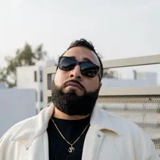 Dengarkan Sahil Datta, tonton video musik, baca bio, lihat tanggal tur & lainnya!