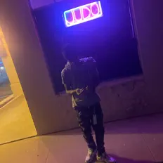 收听 YNS Judo、观看音乐视频、阅读小传、查看巡演日期等 ！