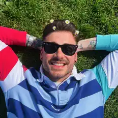 Listen to Gabarre, watch music videos, read bio, see tour dates & more!