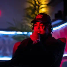 Escucha a Leeoh Mazi, mira videos musicales, lee su biografía, consulta las fechas de las gira y más.