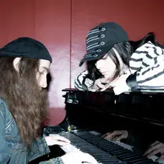 Poslechněte si interpreta fantasy of a broken heart, sledujte hudební videa, přečtěte si životopis, podívejte se na data turné a další informace.