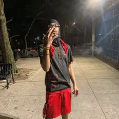 Poslechněte si interpreta KDB, sledujte hudební videa, přečtěte si životopis, podívejte se na data turné a další informace.