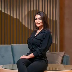 Écoutez Rahidə Baxışova, regardez des vidéoclips, lisez la biographie, consultez les dates de tournée et plus encore !