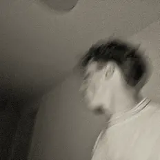 Ouça quietpoet, assista a videoclipes, leia a biografia, veja as datas das turnês e mais!