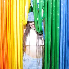 收听 Gabi Foksa、观看音乐视频、阅读小传、查看巡演日期等 ！