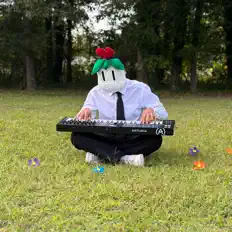 ESRAI을(를) 듣고, 뮤직 비디오를 보고, 약력을 읽고, 투어 일정 등을 확인하세요!