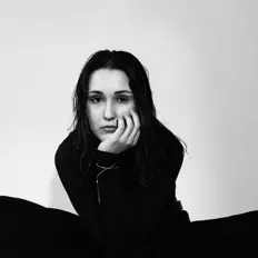 聆聽 bulovinova、觀看音樂影片、閱讀小傳、查看巡演日期等！