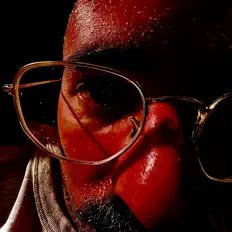 Simon Cressを聴いたり、ミュージックビデオを鑑賞したり、経歴やツアー日程などを確認したりしましょう！