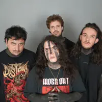 Escucha a undefined, mira videos musicales, lee su biografía, consulta las fechas de las gira y más.