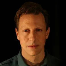 Ouve Nathaniel Blume, vê vídeos de música, lê a biografia, vê as datas da digressão e muito mais!