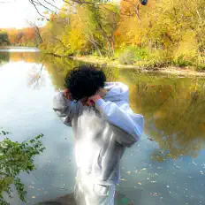 Ascolta Nxvy, guarda video musicali, leggi la biografia, vedi le date del tour & altro!