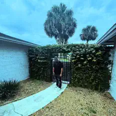 收听 SammySossa、观看音乐视频、阅读小传、查看巡演日期等 ！