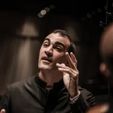 收听 Raphaël Feye、观看音乐视频、阅读小传、查看巡演日期等 ！
