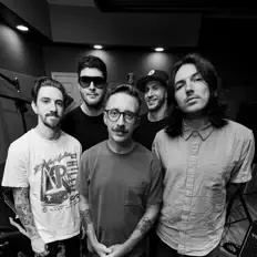 Dengarkan Major League, tonton video musik, baca bio, lihat tanggal tur & lainnya!