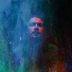 Hör dir Nick Arthur an, schau dir Musikvideos an, lies die Biografie, finde Tourdaten und mehr!