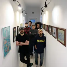 Listen to Bomrani, watch music videos, read bio, see tour dates & more!