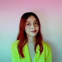 Ascolta undefined, guarda video musicali, leggi la biografia, vedi le date del tour & altro!