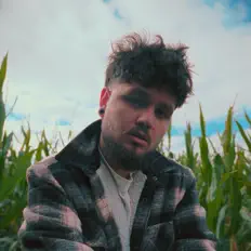 Escucha a Leuenberg, mira videos musicales, lee su biografía, consulta las fechas de las gira y más.