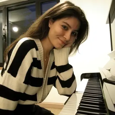 Listen to Çağıl Çil, watch music videos, read bio, see tour dates & more!