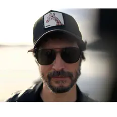 Listen to Perro Flaco, watch music videos, read bio, see tour dates & more!