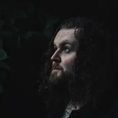 Listen to Gealdýr, watch music videos, read bio, see tour dates & more!