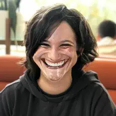 Posłuchaj wykonawcy Malísima, obejrzyj teledyski, przeczytaj biografię, zobacz daty tras koncertowych i nie tylko!