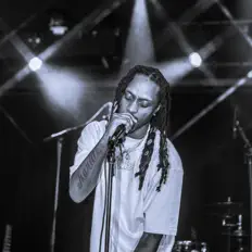 收听 Flex Kartel、观看音乐视频、阅读小传、查看巡演日期等 ！