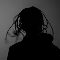 Poslechněte si interpreta Shaaz, sledujte hudební videa, přečtěte si životopis, podívejte se na data turné a další informace.