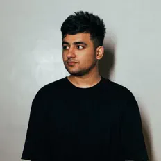 Listen to D4VE, watch music videos, read bio, see tour dates & more!