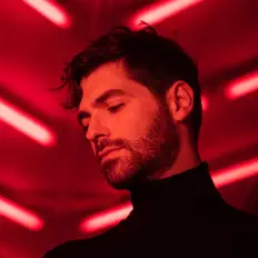 Listen to Florian Christl, watch music videos, read bio, see tour dates & more!